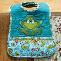 Frog Long Rounded Bib with Crumb Pocket Kit