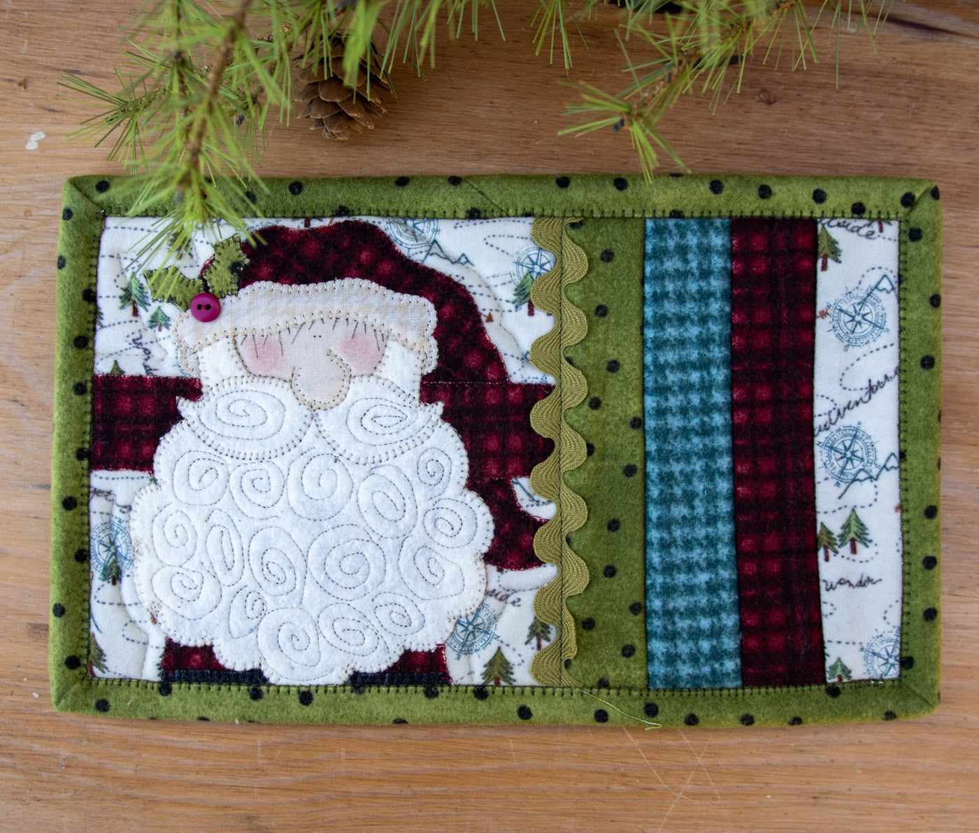 Kris Kringle Mug Rug Kit