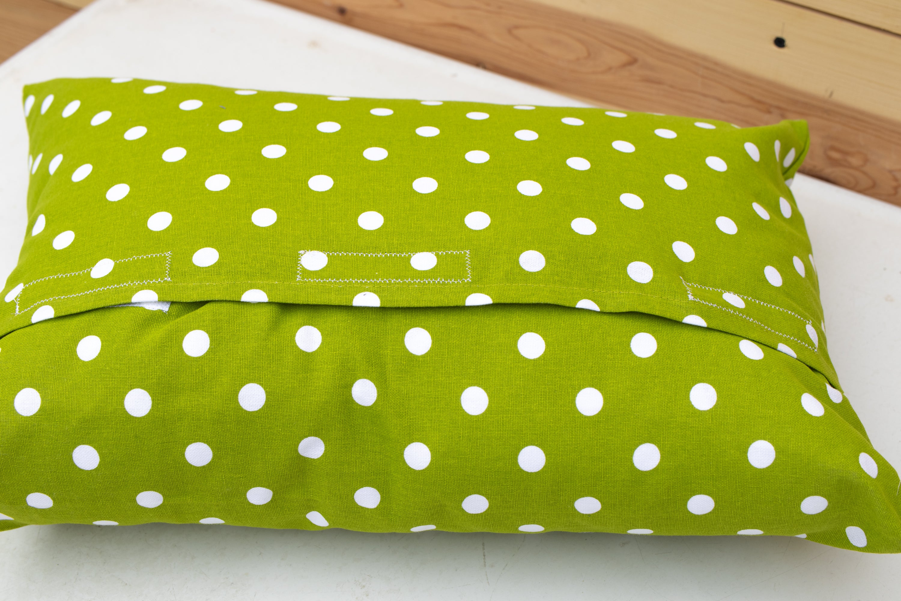 Daisy Gnome Pillow Wrap & Cover Kit