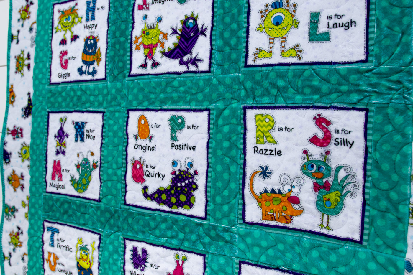 Silly Gilly Storybook Minky Quilt Kit
