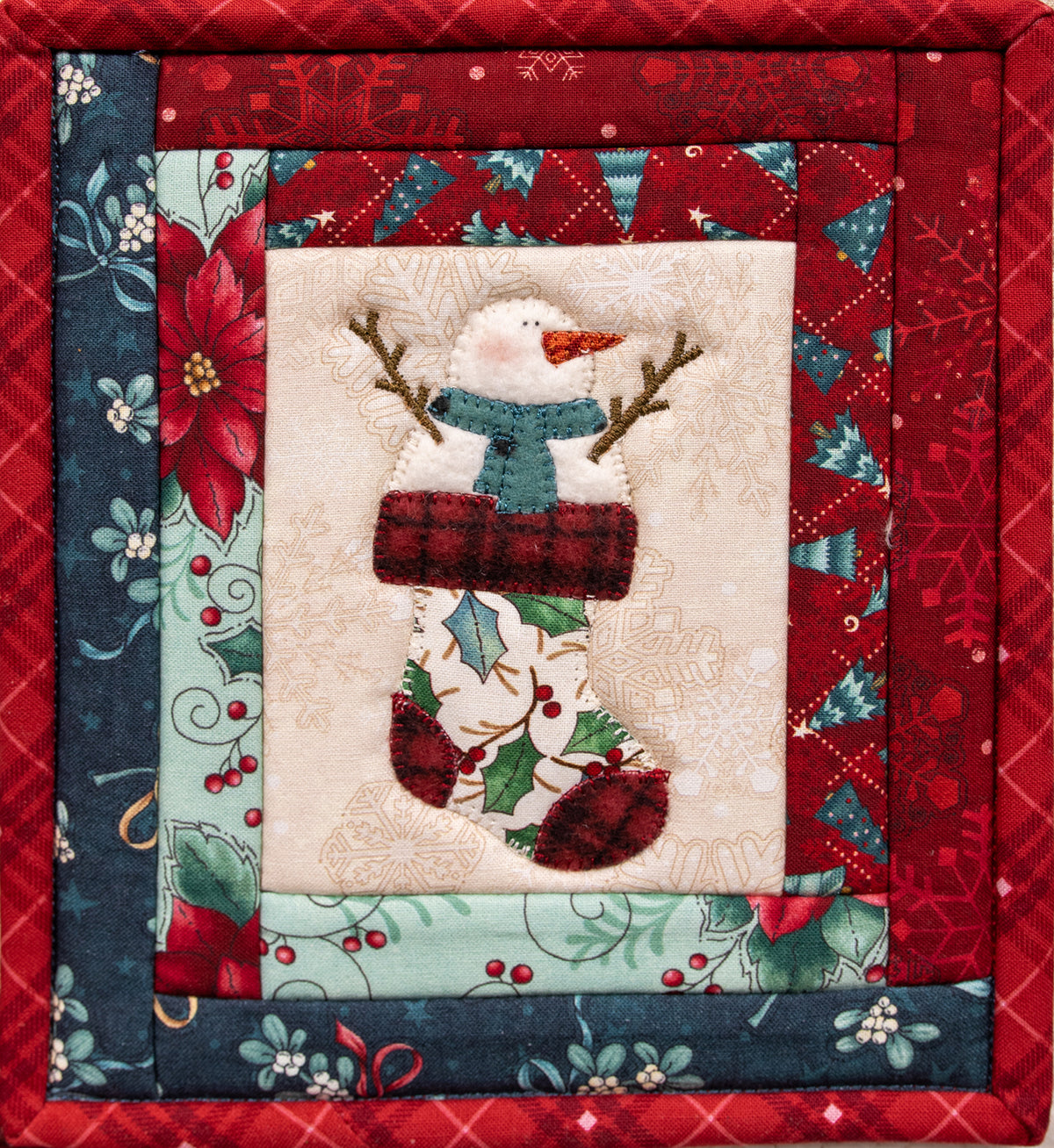 Snowman Stocking Stuffer Mini Quilt Pattern
