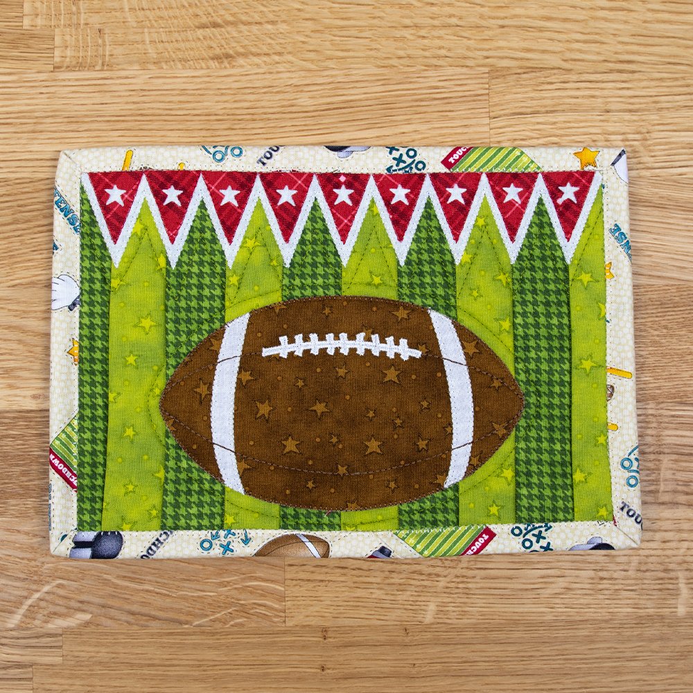 Run-Punt-Pass Football Mug Rug Kit