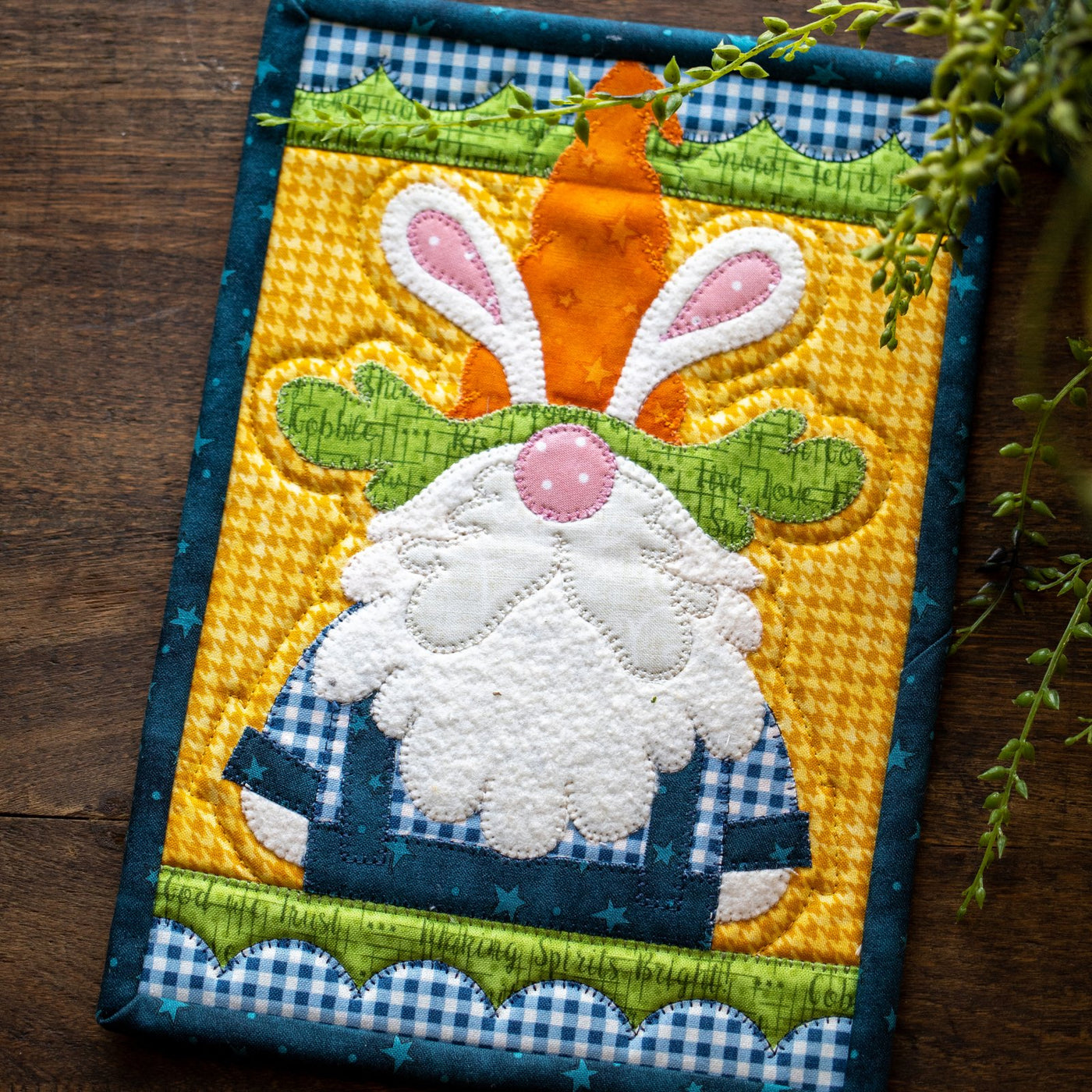 Hoppy Gnome Applique