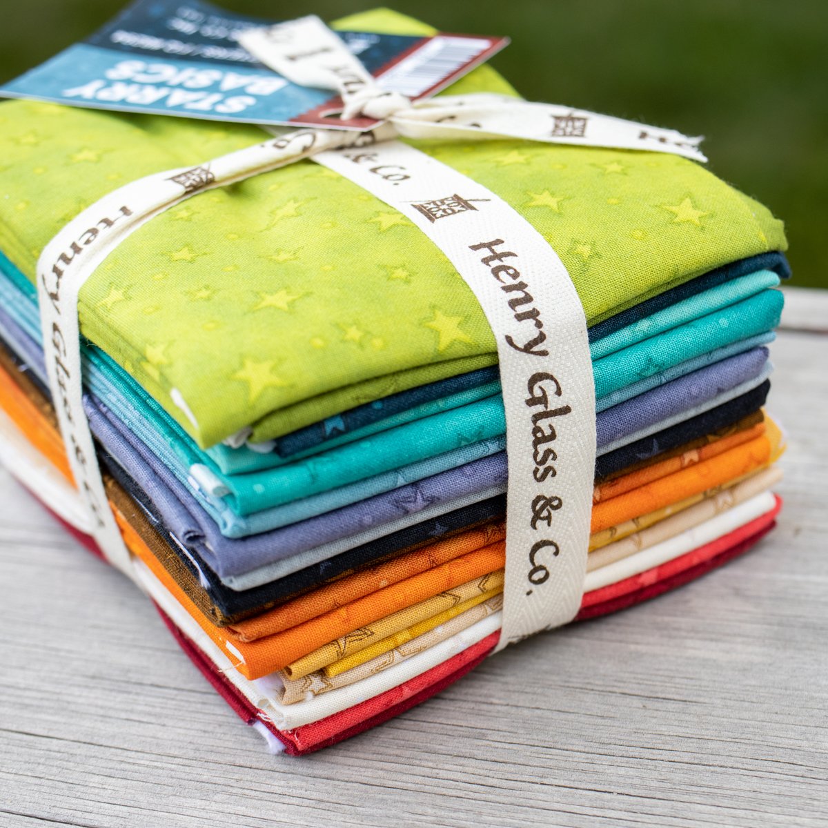 Starry Basic Fat Quarter Bundle