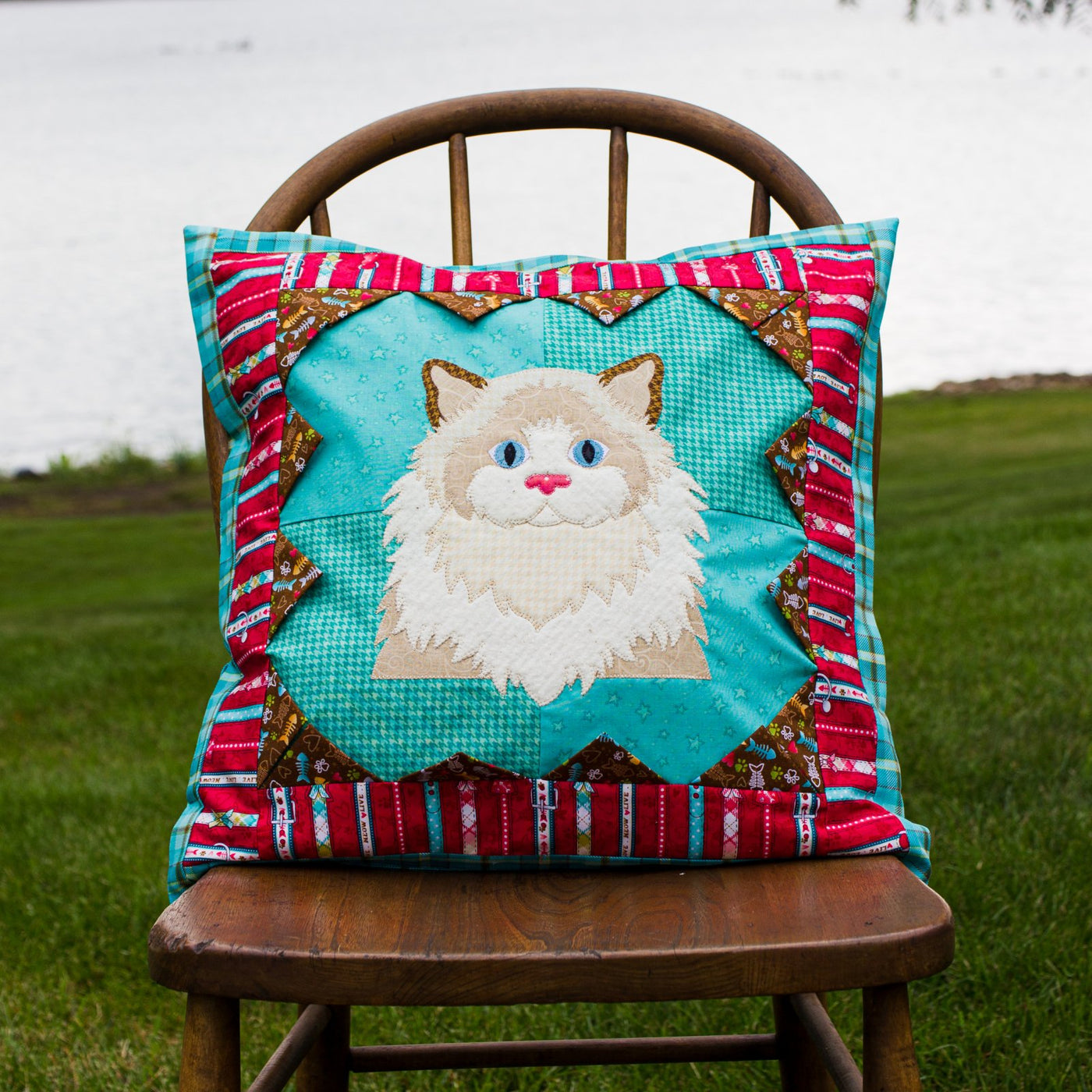 Patches & Points Pillow Cover Pattern (Applique not included)