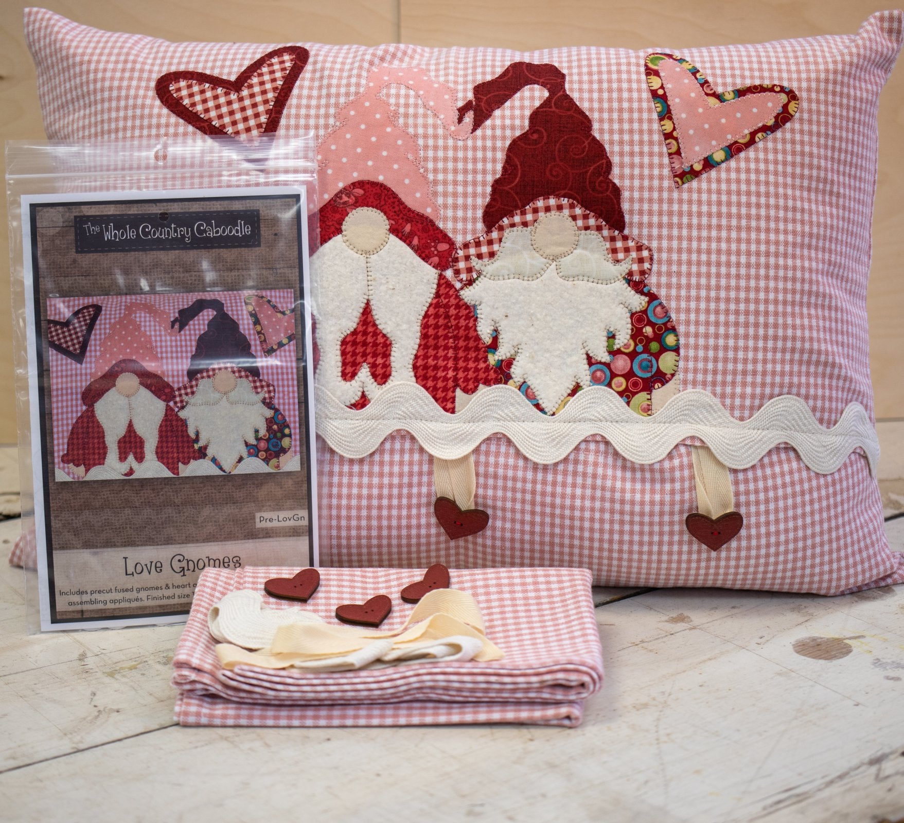 Love Gnomes Applique Pillow Cover Kit