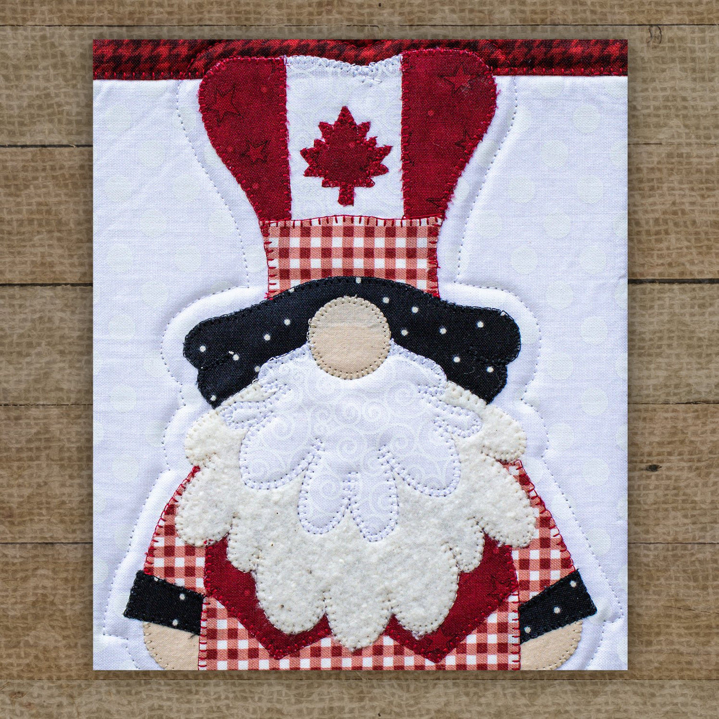 O Canada Gnome Applique