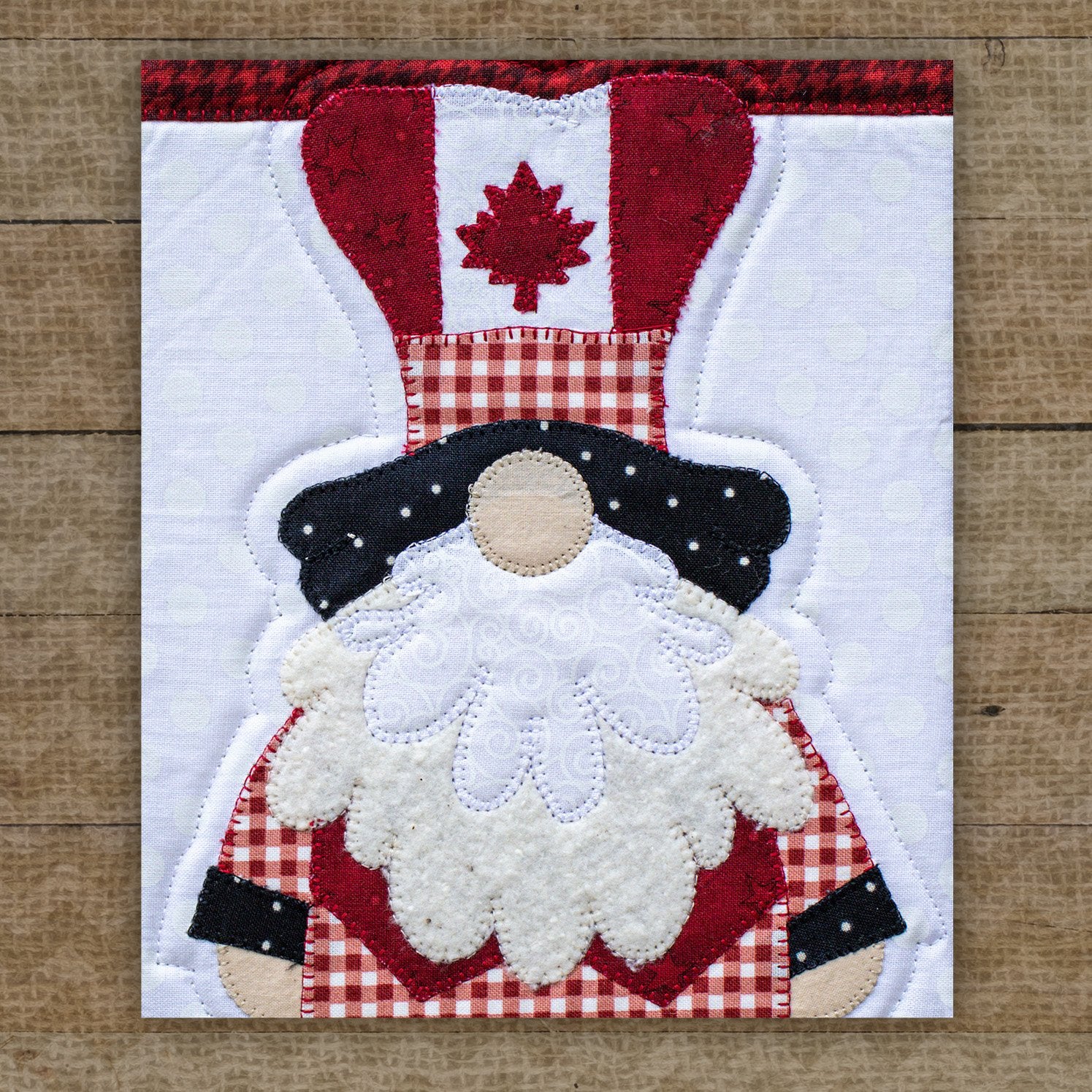 O Canada Gnome Applique